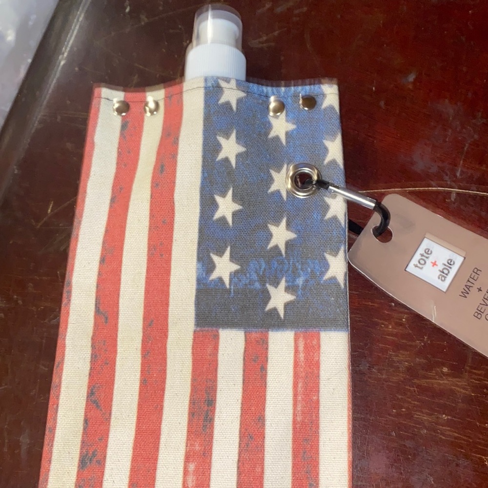 Water/ beverage canteen. Portable canvas American flag print drink container - Picture 6 of 6